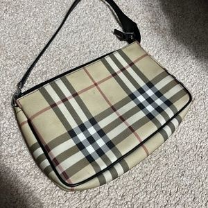 Vintage Burberry Pouch purse